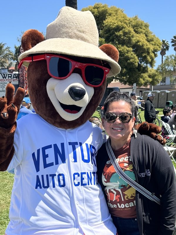 Bear-with-Ventura-Mayor.jpeg
